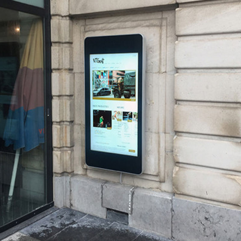 Outdoor Wall Mount Digital Signage