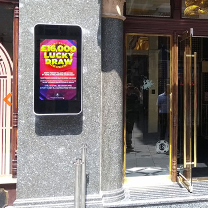 Outdoor Wall Mount Digital Signage